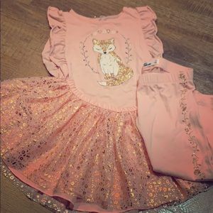 Gold Glitter Fox Outfit!
